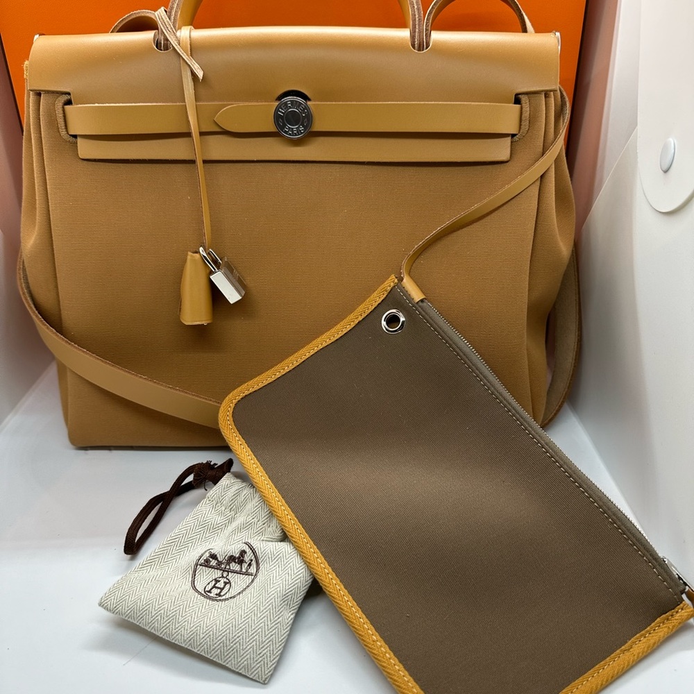 Hermes Herbag 31 in pristine condition